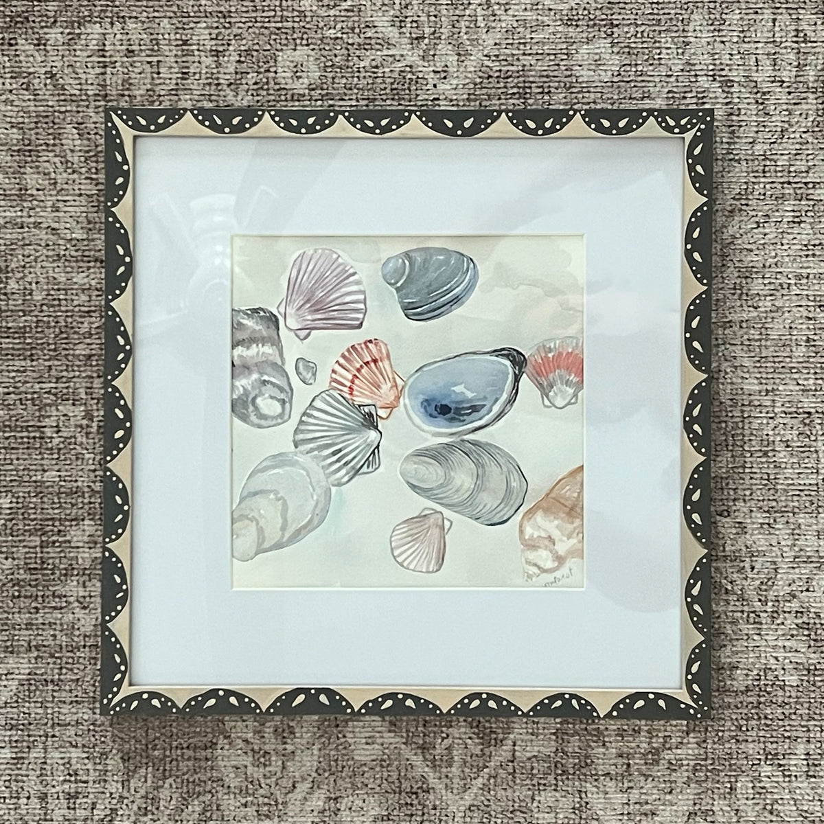 Shell Assortment: Grey Framed